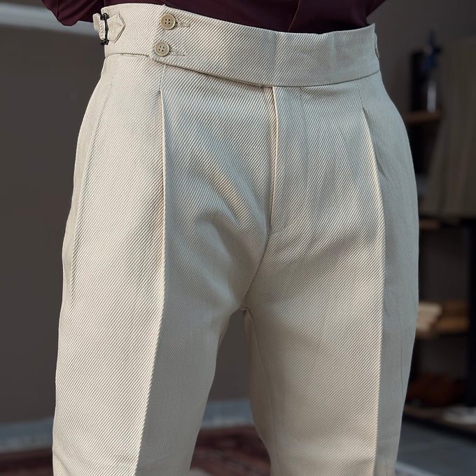 الزي الرسمي غير الرسمي